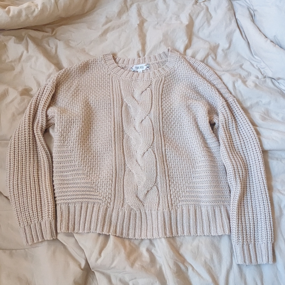 Cream Chunky Cable Knit Sweater Size Large